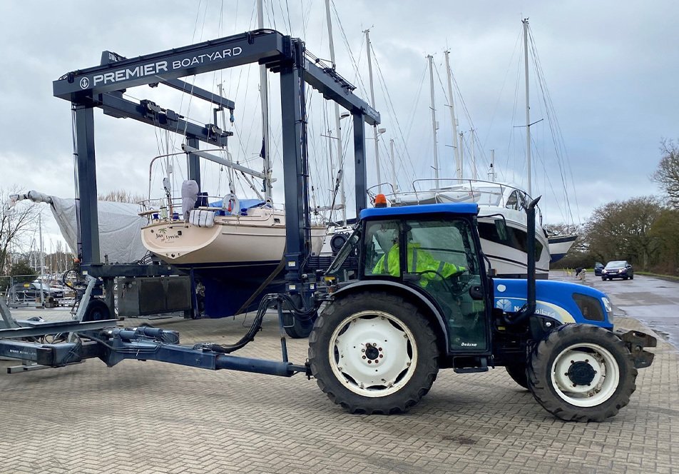 Chichester Hoists Mixedcontent