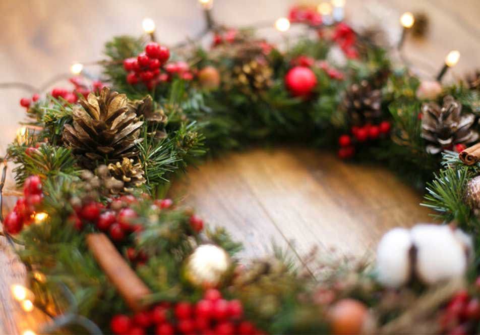 Trafalgar Crate Christmas Wreath
