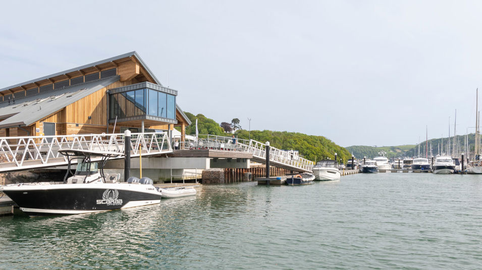 Bridgehead And Marina Control Building NW News Block