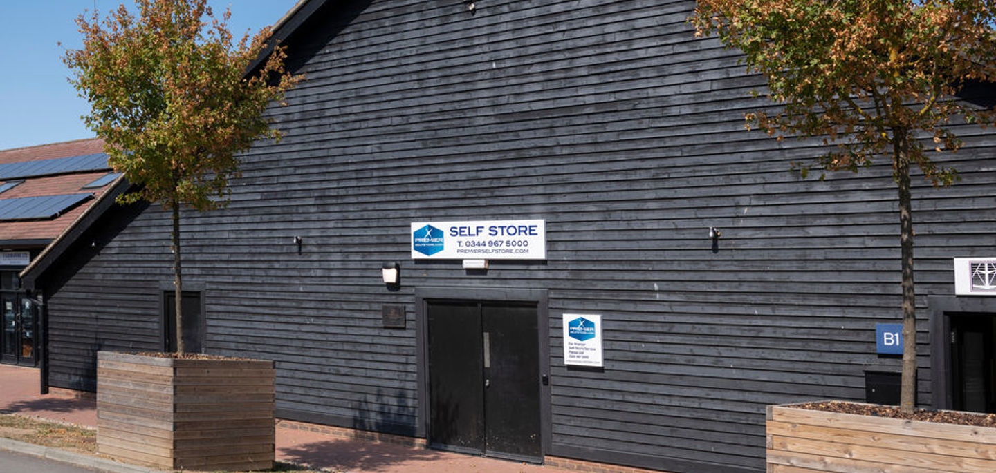 Chichester 22 38 NW Mixed Content Block 952X664