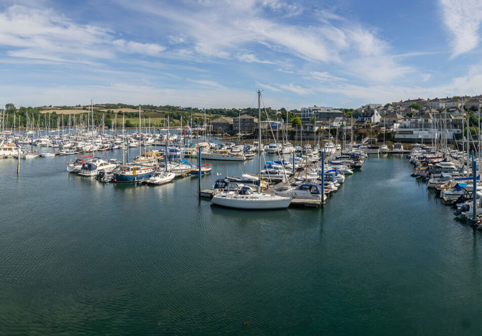 Falmouth 22 39 NW Mixed Content Block 952X664