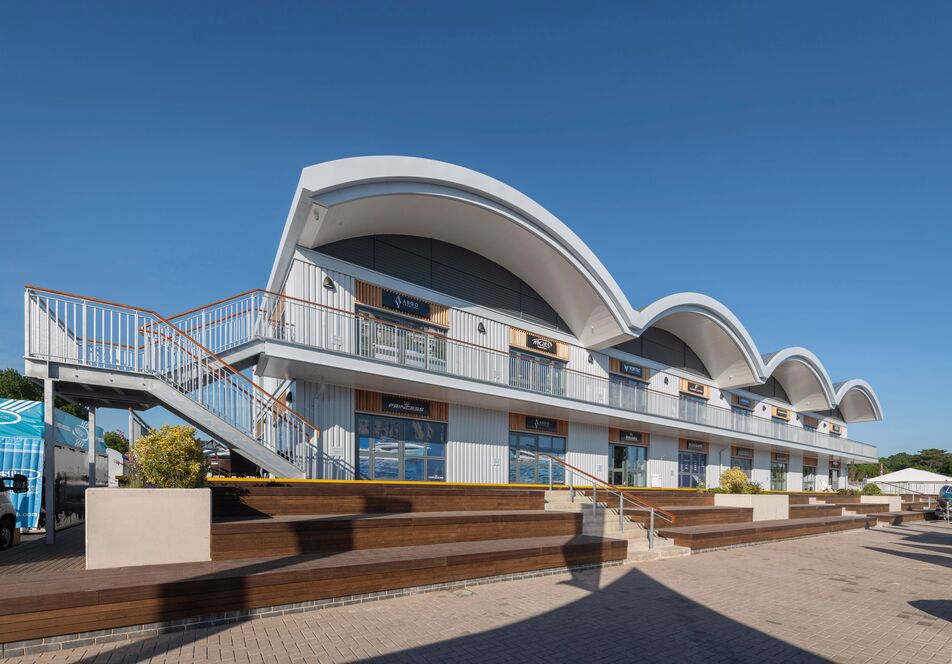 BMYS 22 033 NW Mixed Content Block 952X664