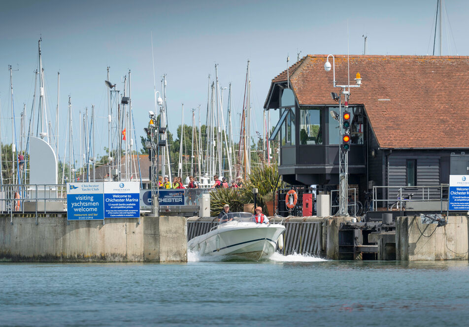 Chichester Marina 2014 05 NW Mixed Content Block 952X664