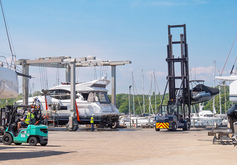 Universal Boatyard Equipment Mixed