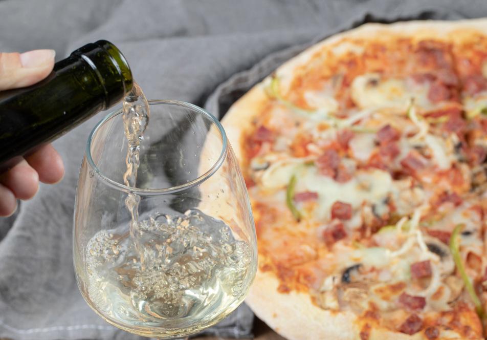 Pizza Prosecco Mixedcontent