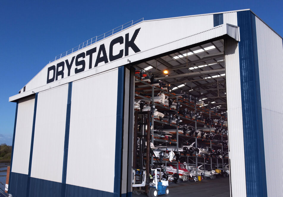 Indoor dry stack boat storage in Portsmouth