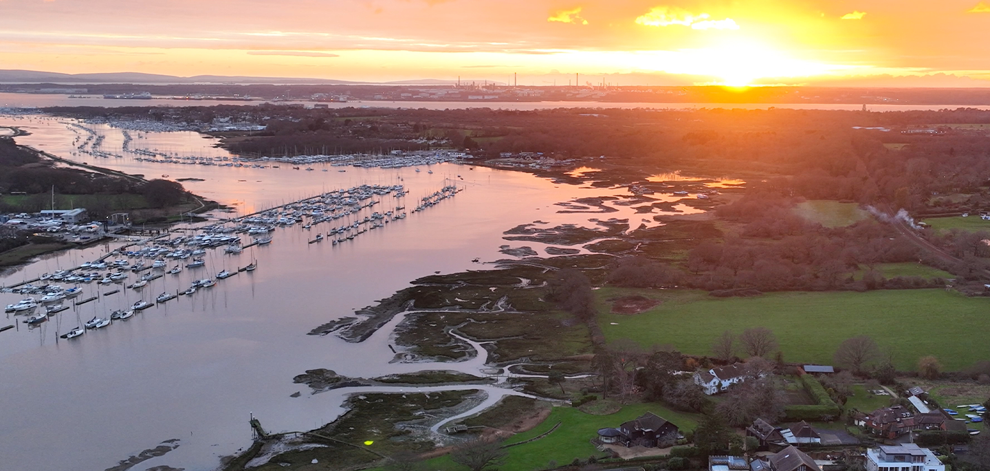 Universal Sunset Header