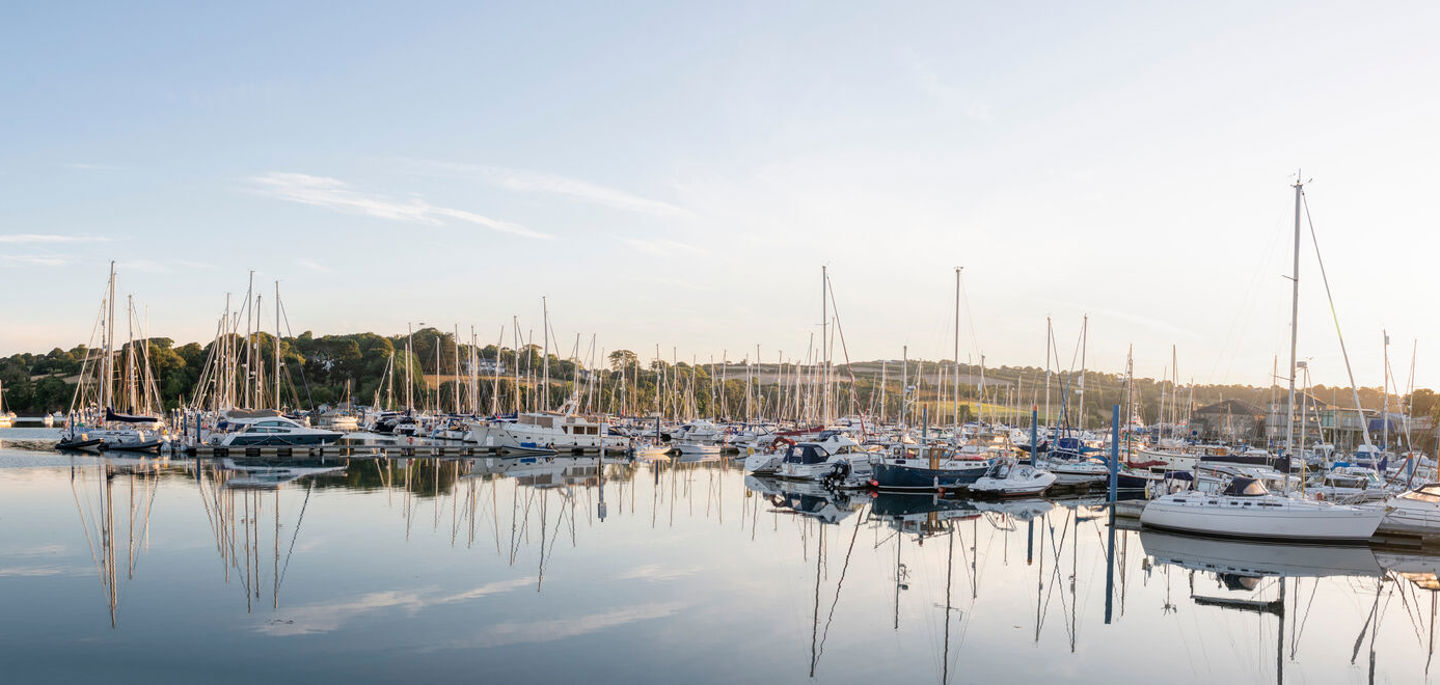 Falmouth 22 81 NW Full Width Image 1440X660