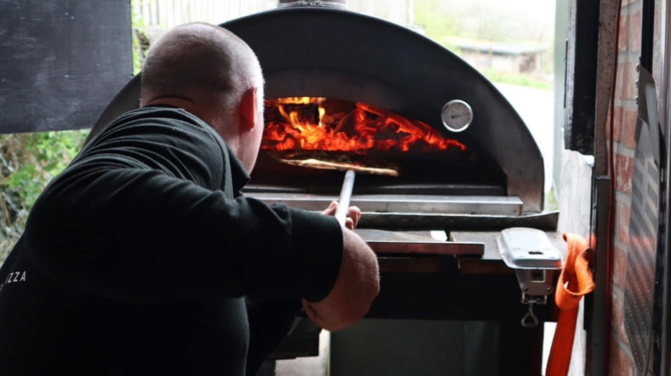 Noss Pizza Mixedcontent