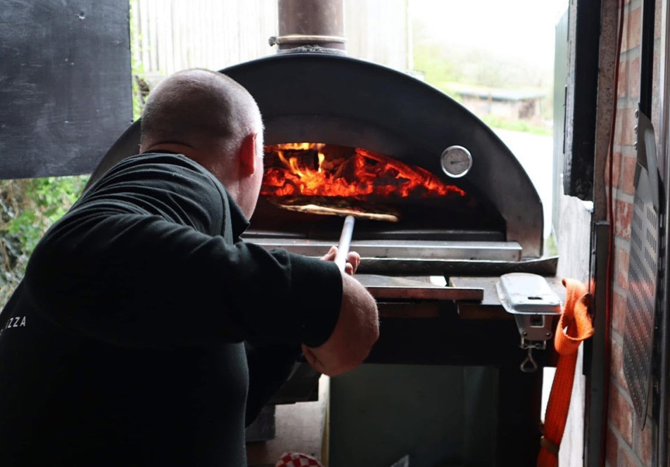 Noss Pizza Mixedcontent