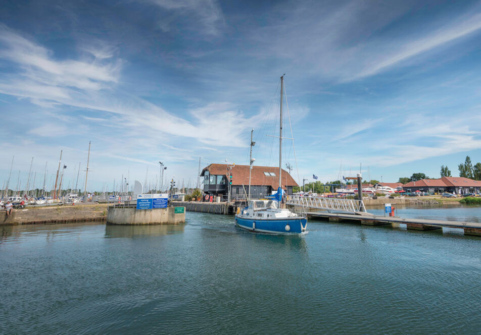 Chichester Marina 2014 26 NW Mixed Content Block 952X664