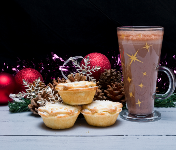 Hot Chocolate Mince Pies Mixed